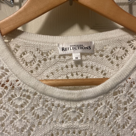 Beautiful detail - Picture 3 of 9